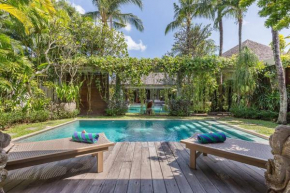 Eshara 21 our Luxury 5BR Villa Escape and huge pool Oberoi Beach